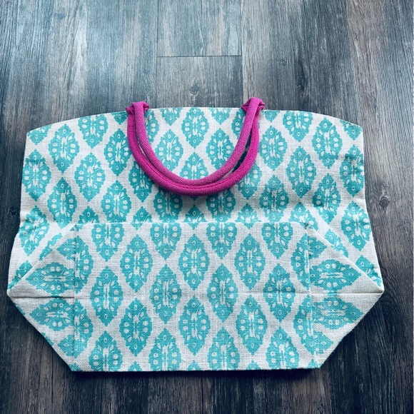 Large beach bag/tote - Picture 2 of 6